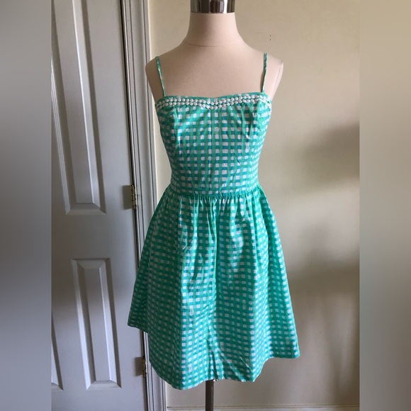 Lilly Pulitzer Dresses & Skirts - Lilly Pulitzer Mini back zipper green blue dress size XXS